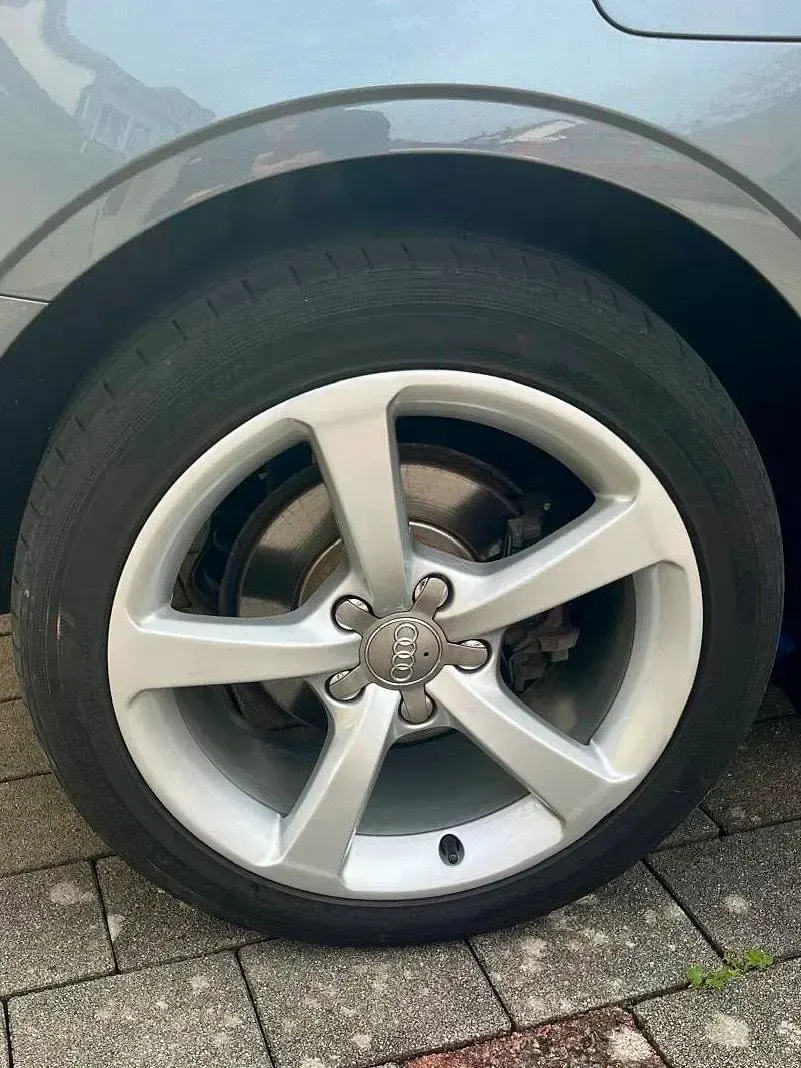 Gebraucht Audi A3 Cabriolet 140 PS (102 kW) 2015 Silber Cabrio