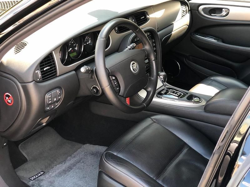 Gebraucht Jaguar XJR Supercharged 396 PS (291 kW) 2007 Schwarz Limousine