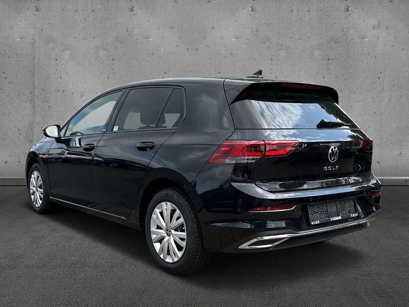 Gebraucht VW Golf VIII Move 131 PS (96 kW) 2023 Schwarz Limousine