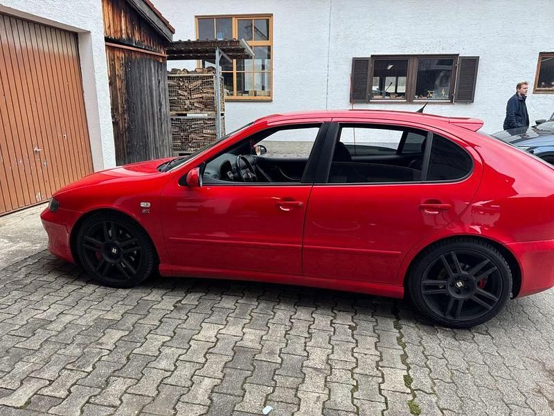 Gebraucht Seat Leon CUPRA 286 PS (210 kW) 2003 Rot Kleinwagen