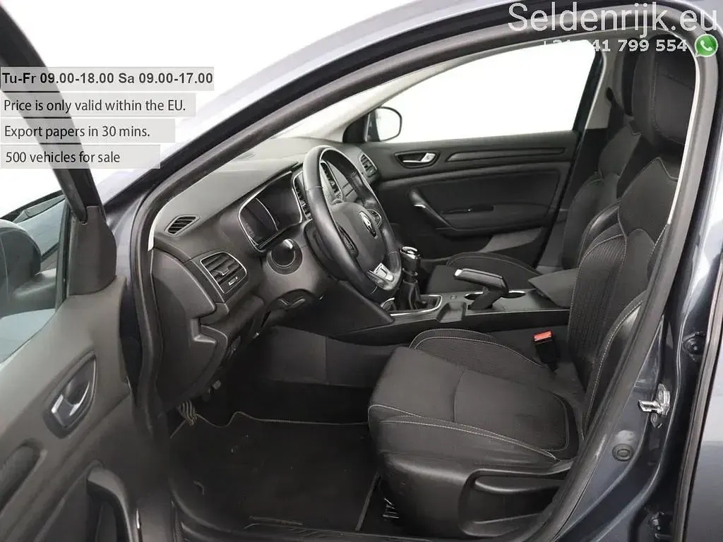 Gebraucht Renault Mégane IV Zen 131 PS (96 kW) 2017 Grau Limousine