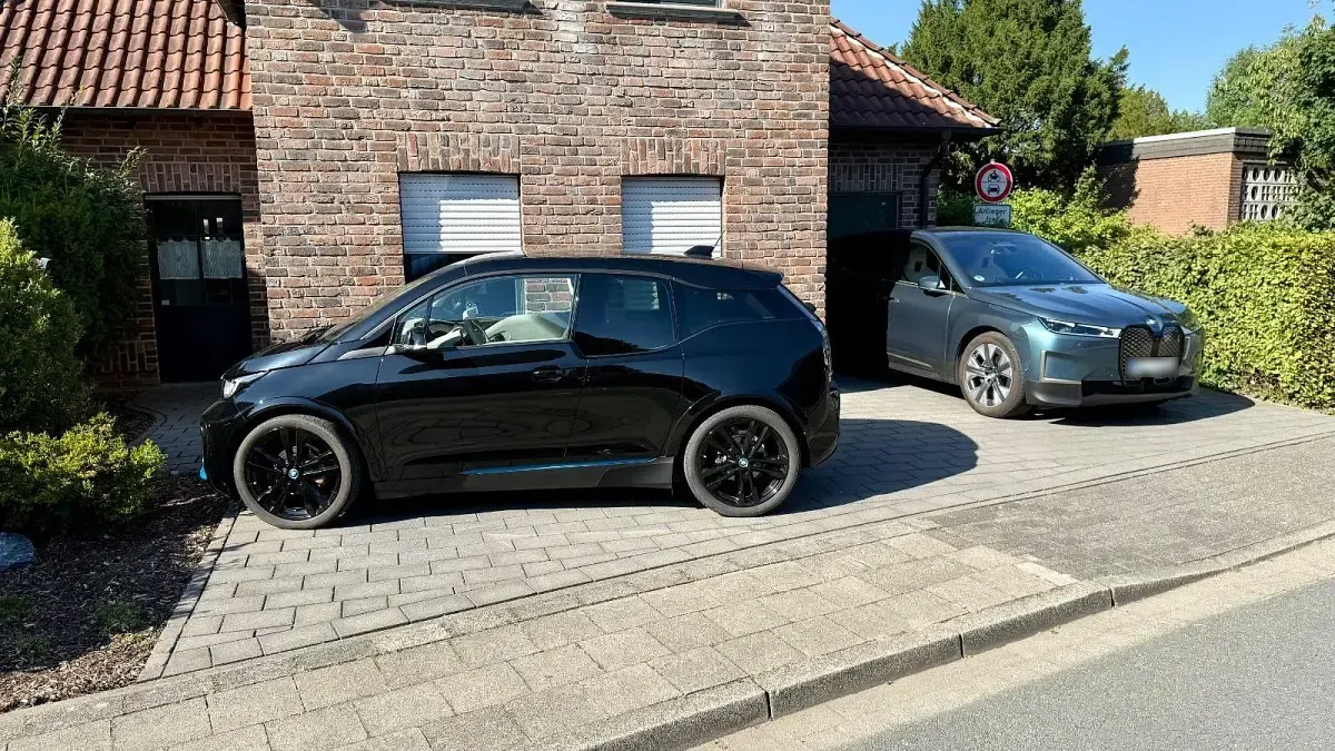 Gebraucht BMW i3 Performance 135 kW (184 PS) 2020 Schwarz Kleinwagen