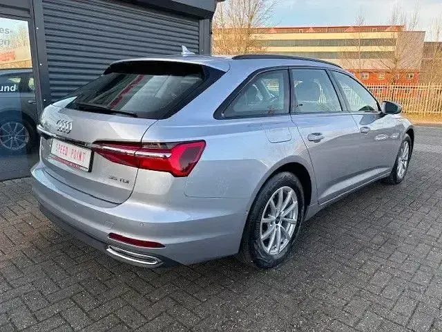 Gebraucht Audi A6 Basis 190 PS (139 kW) 2021 Silber Kombi