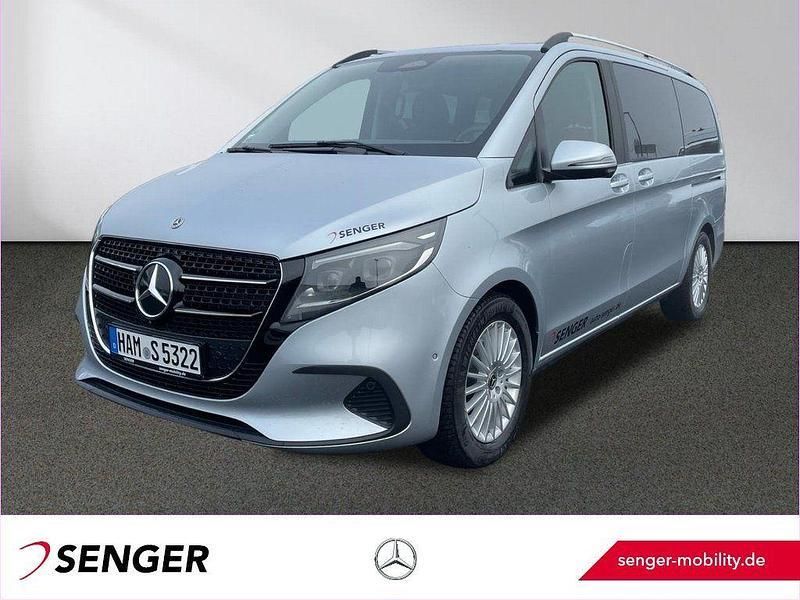 Silber Gebraucht 2025 Mercedes V300 Style Van / Kleinbus | 67.450 € (Etwas zu teuer) - Bild 1/3