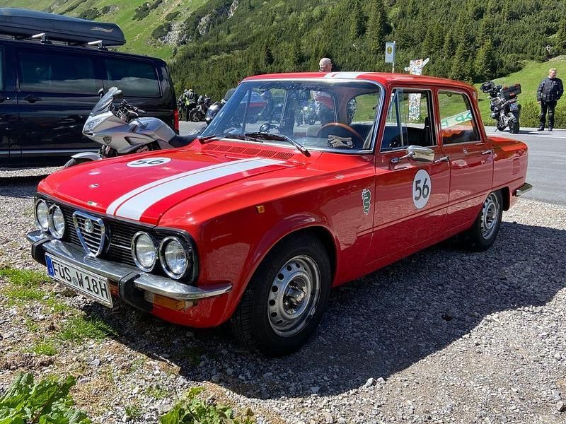 Gebraucht Alfa Romeo Giulia 105 PS (77 kW) 1975 Rot Limousine