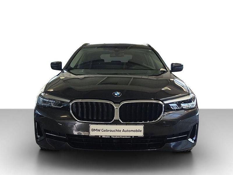 Gebraucht BMW 530e 184 PS (135 kW) 2021 Grau Limousine