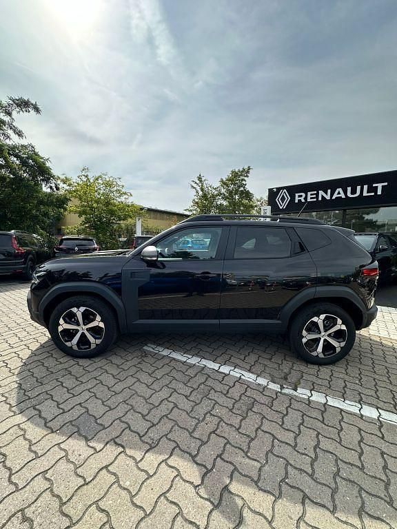 Gebraucht Dacia Duster Journey 131 PS (96 kW) 2024 Schwarz (perlmuttschwarzmetallic) SUV