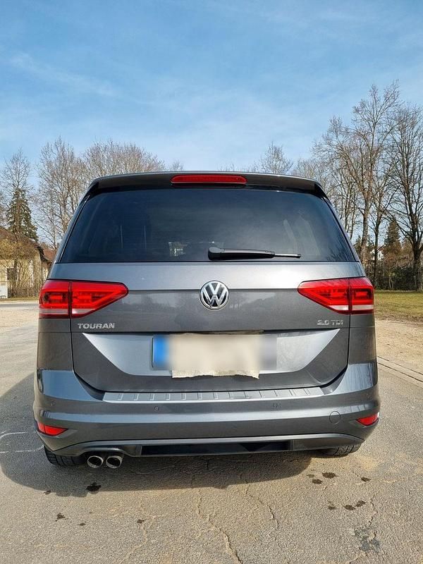 Gebraucht VW Touran Sound 150 PS (110 kW) 2017 Grau Van / Kleinbus