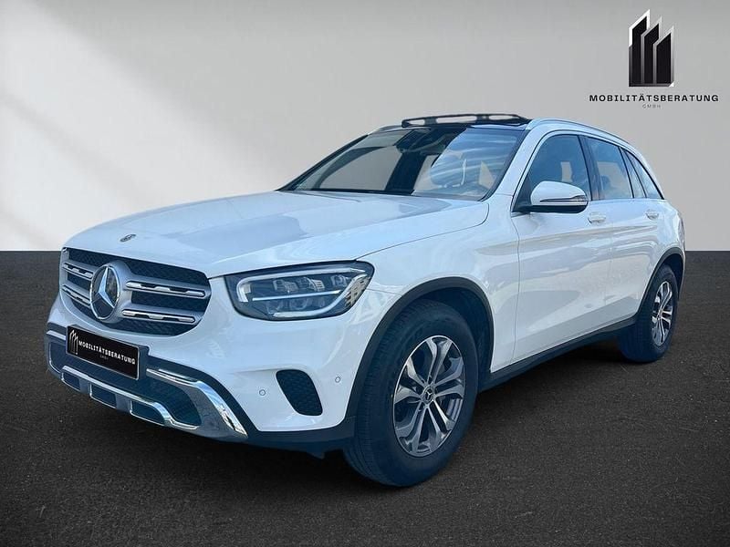 Gebraucht Mercedes GLC300 272 PS (200 kW) 2019 Weiß SUV