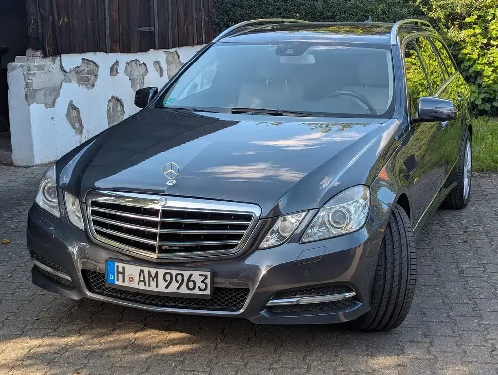 Gebraucht Mercedes 350 306 PS (225 kW) 2012 Grau Kombi