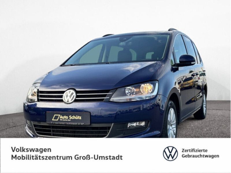 Blau Gebraucht 2019 VW Sharan Comfortline Van / Kleinbus | 23.980 € (Fairer Preis) - Bild 1/4
