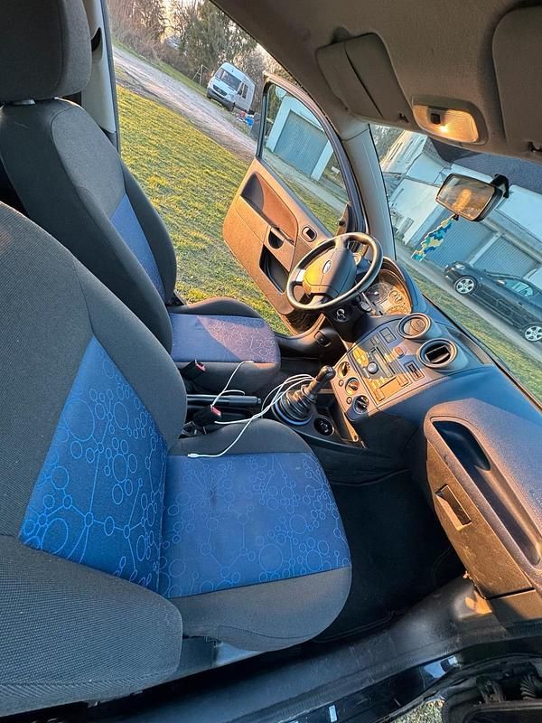 Gebraucht Ford Fiesta 75 PS (55 kW) 2007 Schwarz Kleinwagen