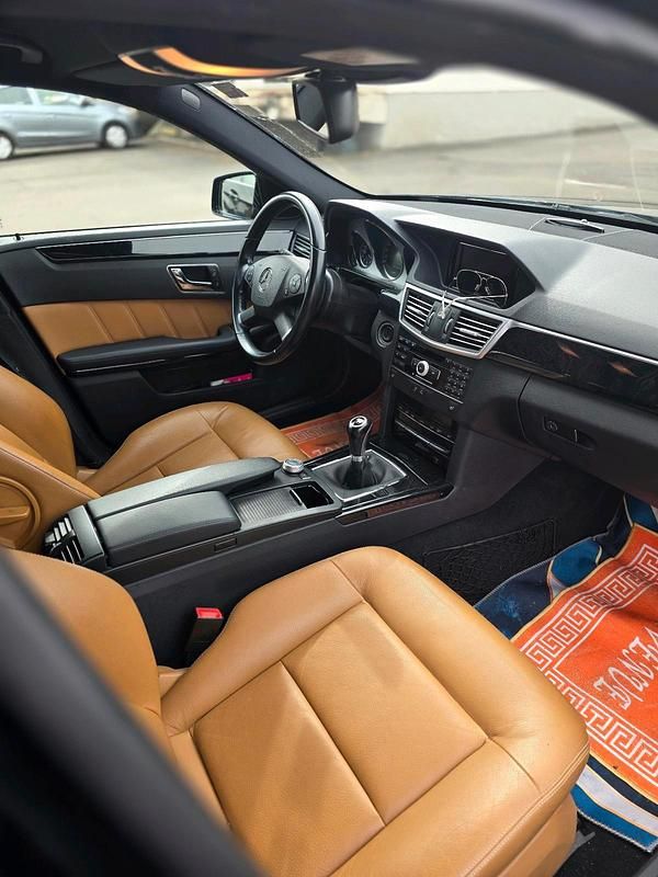 Usata Mercedes E250 2010 Nero Station wagon