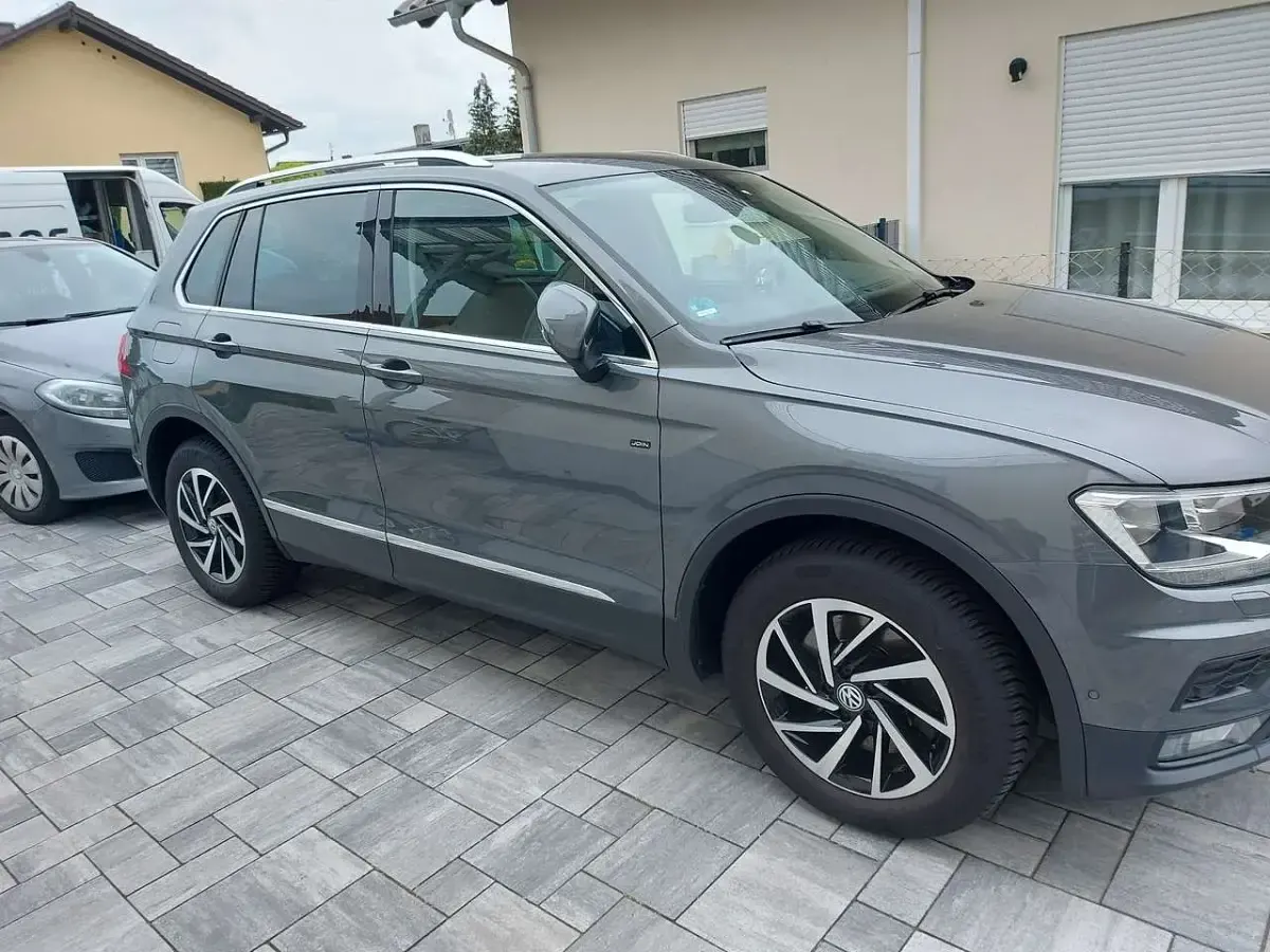 Gebraucht VW Tiguan Join 179 PS (131 kW) 2018 Grau SUV