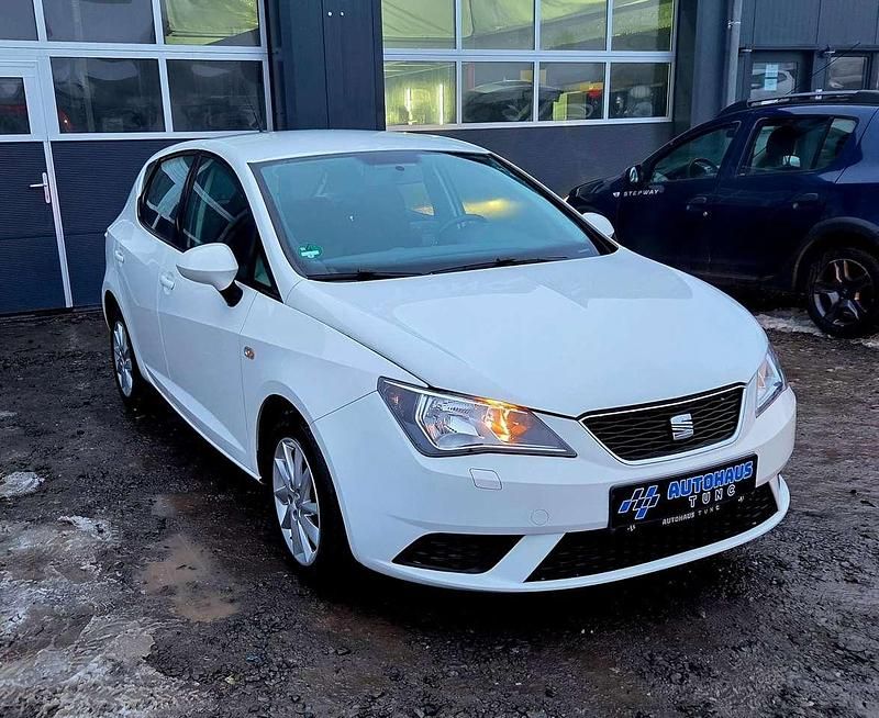 Gebraucht Seat Ibiza Style 69 PS (50 kW) 2012 Weiß Kleinwagen