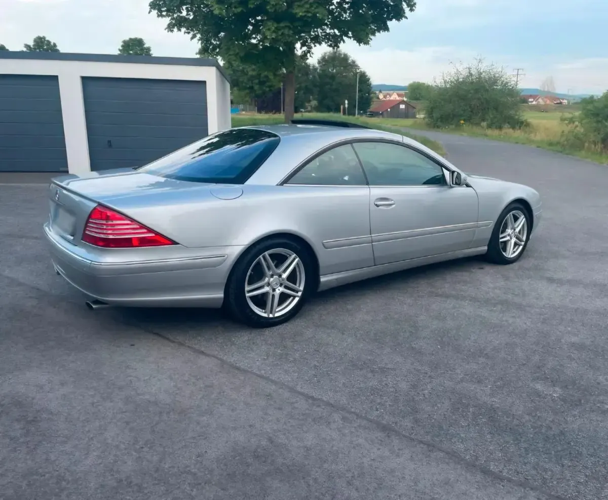Gebraucht Mercedes CL500 306 PS (225 kW) 2001 Silber Coupé