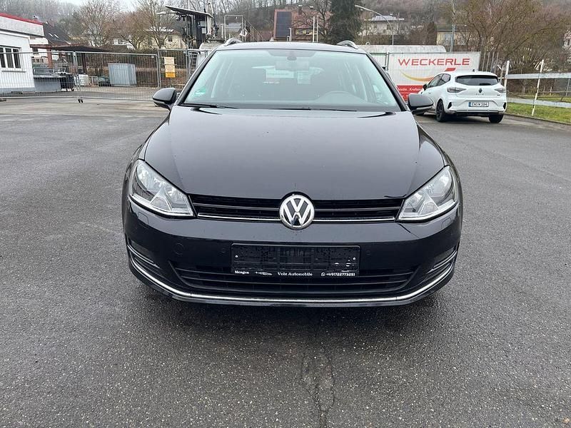 Gebraucht VW Golf VII LOUNGE 150 PS (110 kW) 2016 Schwarz Kombi