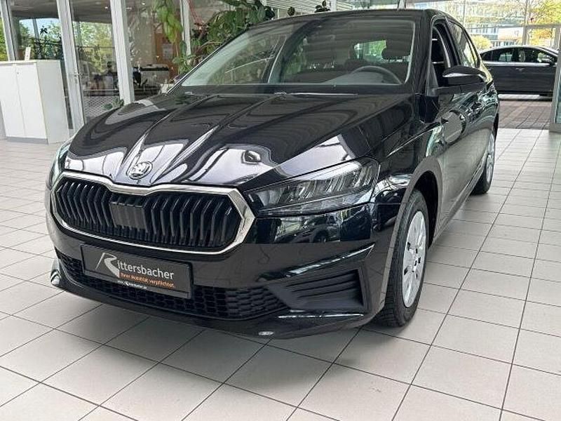 Gebraucht Skoda Fabia Active 95 PS (69 kW) 2024 Schwarzmagic perleffekt Kleinwagen