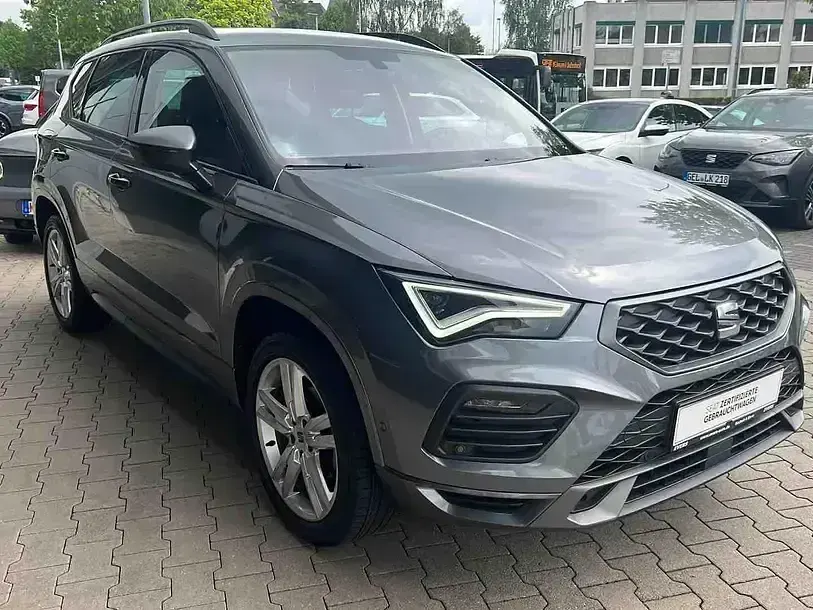 Usado Seat Ateca FR 150 CV (110 kW) 2023 Gris SUV