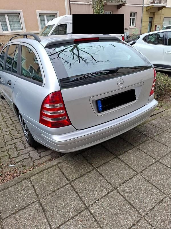 Gebraucht Mercedes C200 122 PS (89 kW) 2005 Silber Kombi