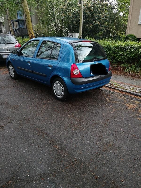 Gebraucht Renault Clio II 58 PS (42 kW) 2002 Blau Kleinwagen