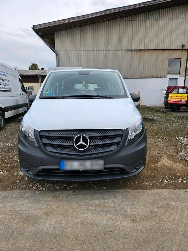 Gebraucht Mercedes Vito 163 PS (119 kW) 2016 Weiß Van