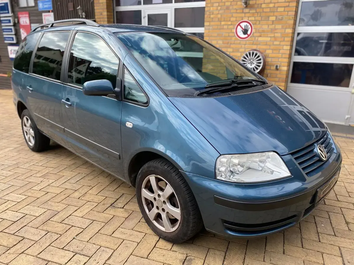 Gebraucht VW Sharan Highline 116 PS (85 kW) 2002 Van / Kleinbus