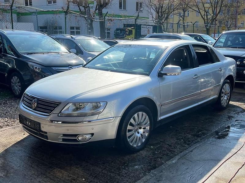 Silber Gebraucht 2004 VW Phaeton Limousine | 3.599 € (Guter Preis) - Bild 1/4