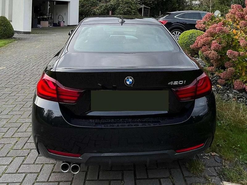 Gebraucht BMW 420 Sport Line 184 PS (135 kW) 2020 Schwarz Coupé