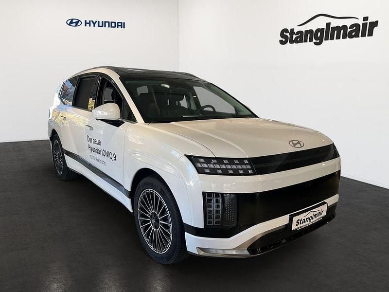 Neu Hyundai Ioniq 9 225 kW (306 PS) 2025 Weiß SUV