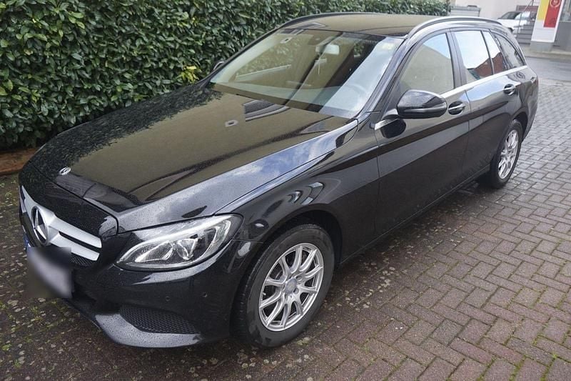 Gebraucht Mercedes C220 170 PS (125 kW) 2017 Schwarz Kombi