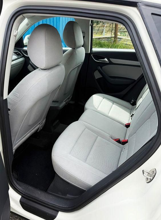 Gebraucht Audi Q3 140 PS (102 kW) 2012 Weiß SUV