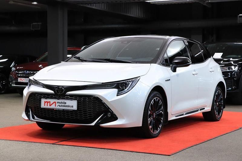 Gebraucht Toyota Corolla Hybrid Sport 98 PS (72 kW) 2021 Weiß Limousine