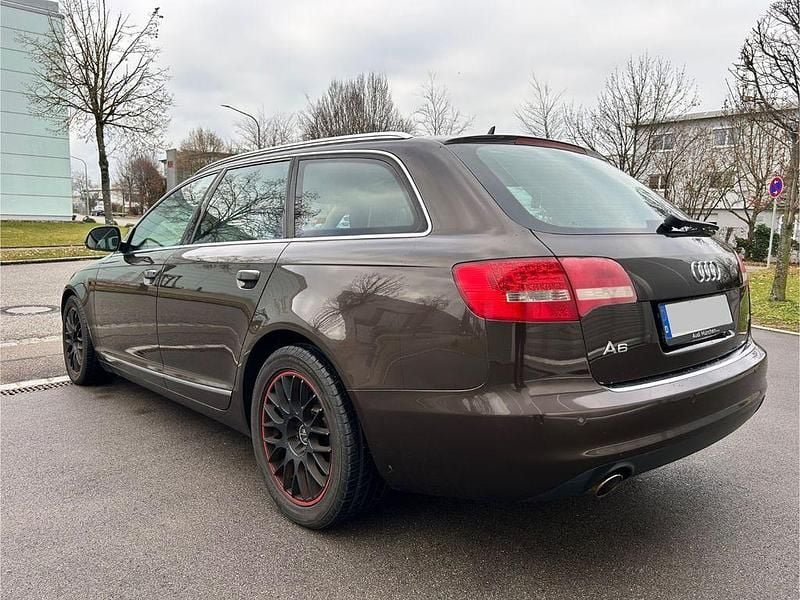 Gebraucht Audi A6 Sport 190 PS (139 kW) 2011 Braun Kombi
