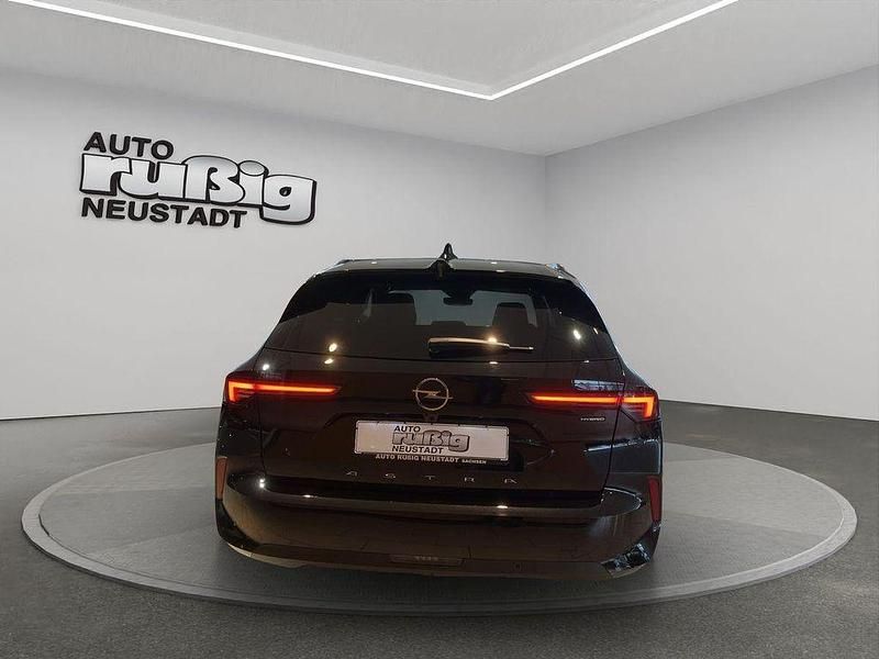 Neu Opel Astra Edition 145 PS (106 kW) 2026 Karbon schwarz (metallic) Kombi