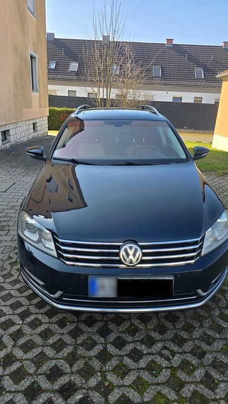 Second-hand VW Passat 170 CP (125 kW) 2012 Negru Break