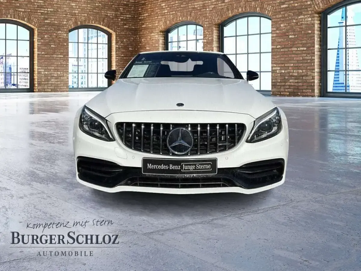 Gebraucht Mercedes C63S AMG Night 510 PS (375 kW) 2023 Unilack polarweiß Cabrio