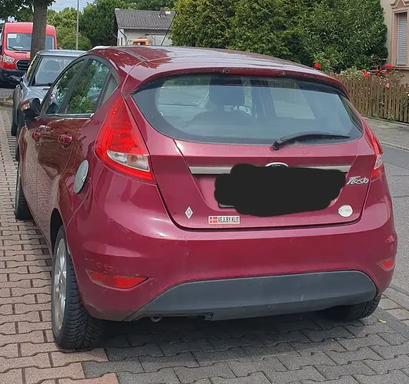 Gebraucht Ford Fiesta Titanium 82 PS (60 kW) 2009 Violett Limousine