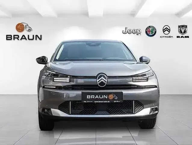 Neu Citroën C4 145 PS (106 kW) 2025 Grau Limousine