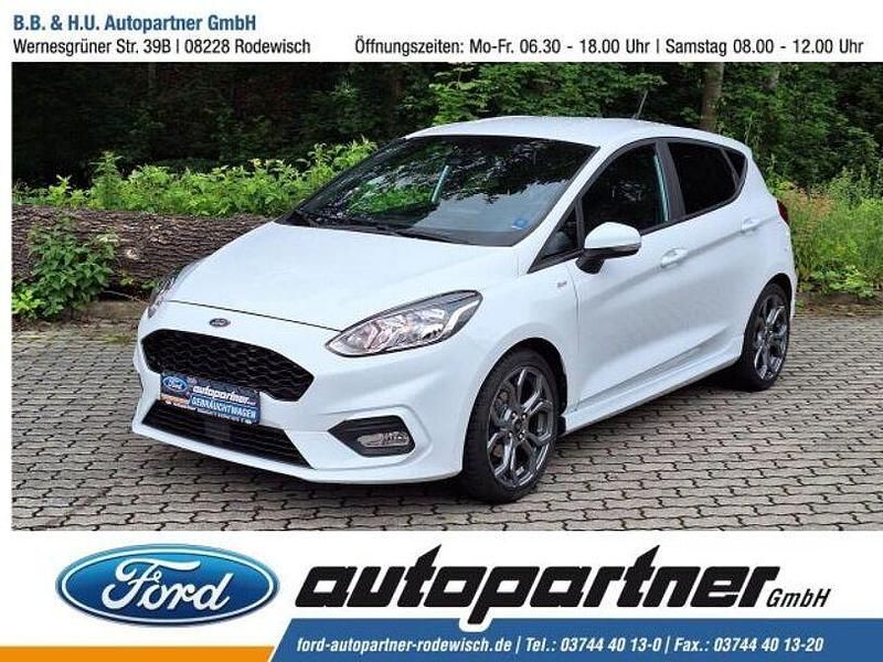 Frostweiß Gebraucht 2019 Ford Fiesta ST-Line Kleinwagen | 14.450 € (Etwas zu teuer) - Bild 1/4