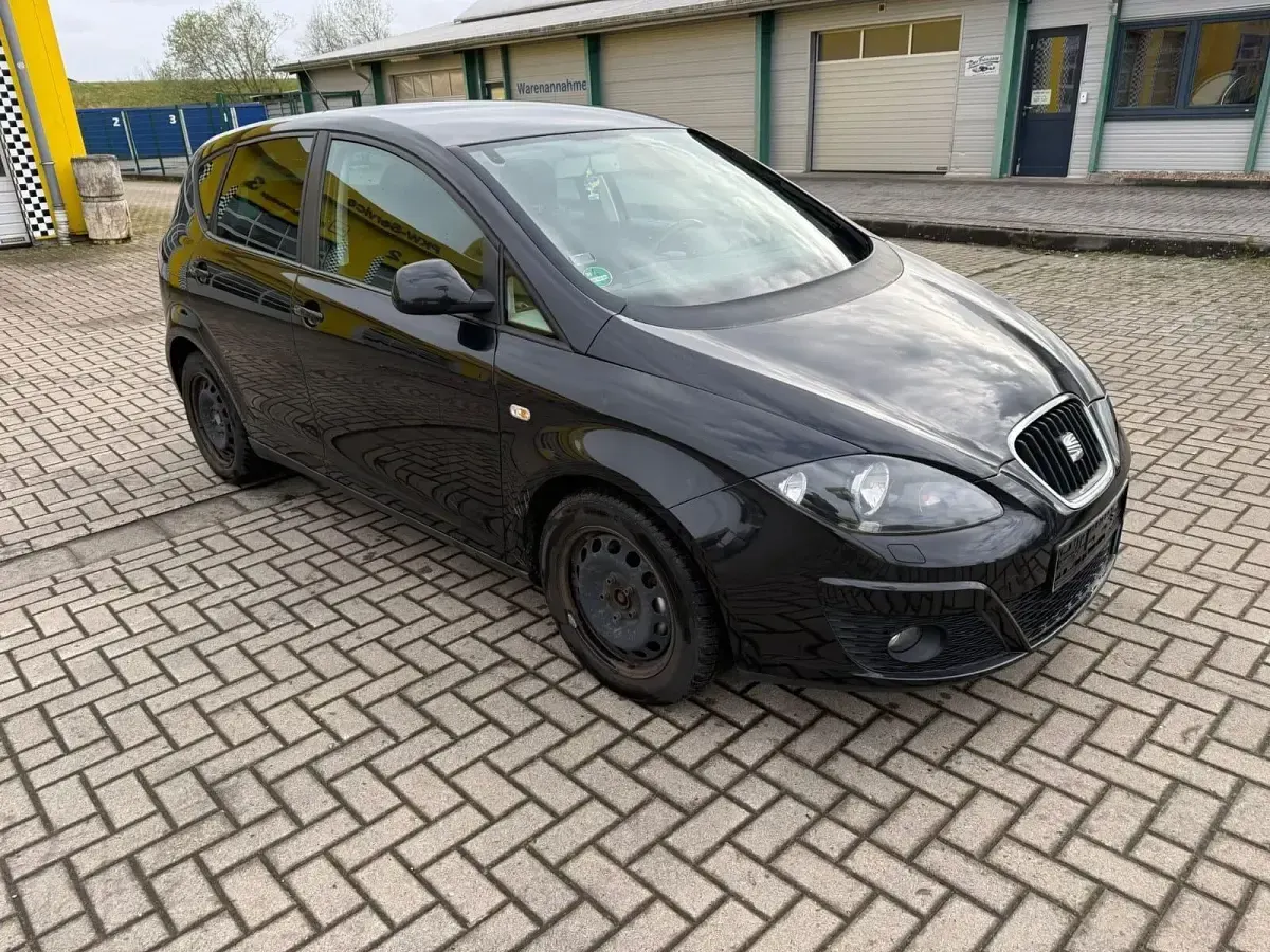 Gebraucht Seat Altea 2011 Schwarz Kleinwagen