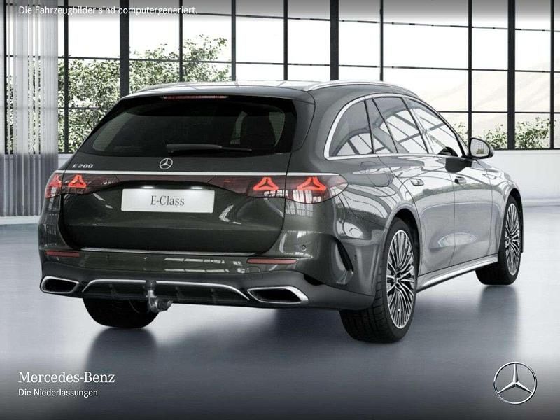 Gebraucht Mercedes E200 AMG 204 PS (150 kW) 2025 Obsidianschwarz Kombi