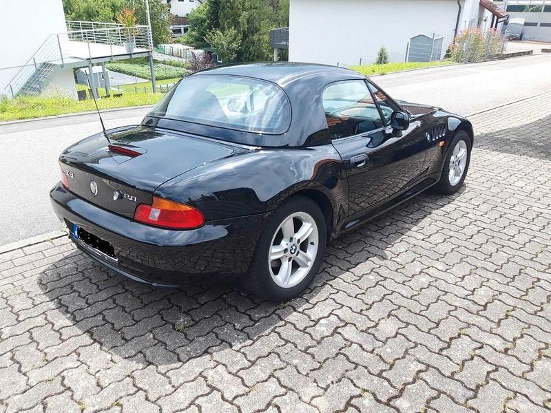 Gebraucht BMW Z3 150 PS (110 kW) 2000 Schwarz Cabrio