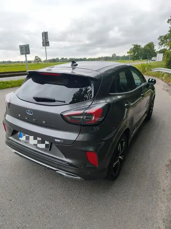 Gebraucht Ford Puma ST-Line 155 PS (114 kW) 2022 Grau SUV