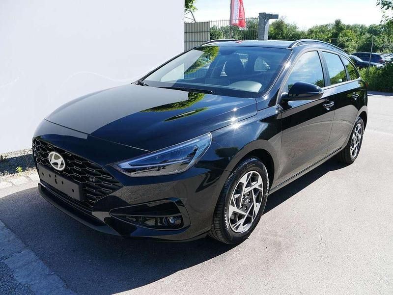 Abyss black Neu 2025 Hyundai i30 GO! Kombi | 20.190 € (Guter Preis) - Bild 1/4