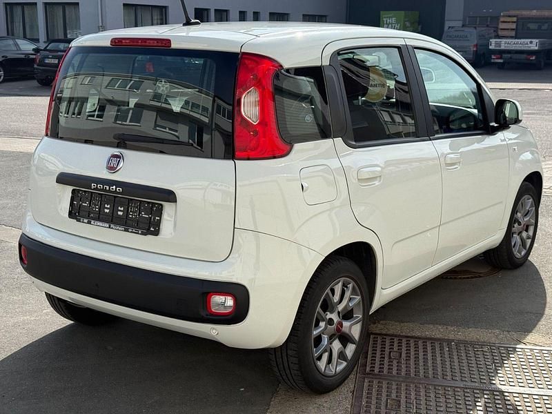Gebraucht Fiat Panda Lounge 69 PS (50 kW) 2017 Weiß Kleinwagen
