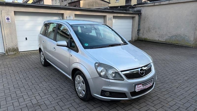Gebraucht Opel Zafira Edition+ 150 PS (110 kW) 2006 Silber Van / Kleinbus