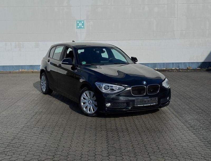 Schwarz Gebraucht 2014 BMW 116 Sport Line Kleinwagen | 6.190 € (Guter Preis) - Bild 1/4