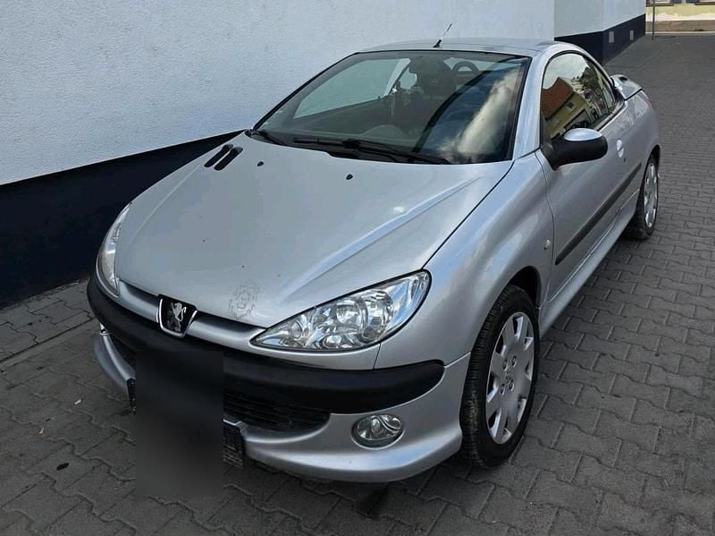 Silber Gebraucht 2002 Peugeot 206 CC Cabrio | 999 € (Guter Preis) - Bild 1/4