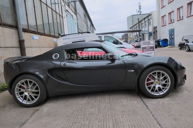 Gebraucht Lotus Elise 220 PS (161 kW) 2021 Dark grey Cabrio
